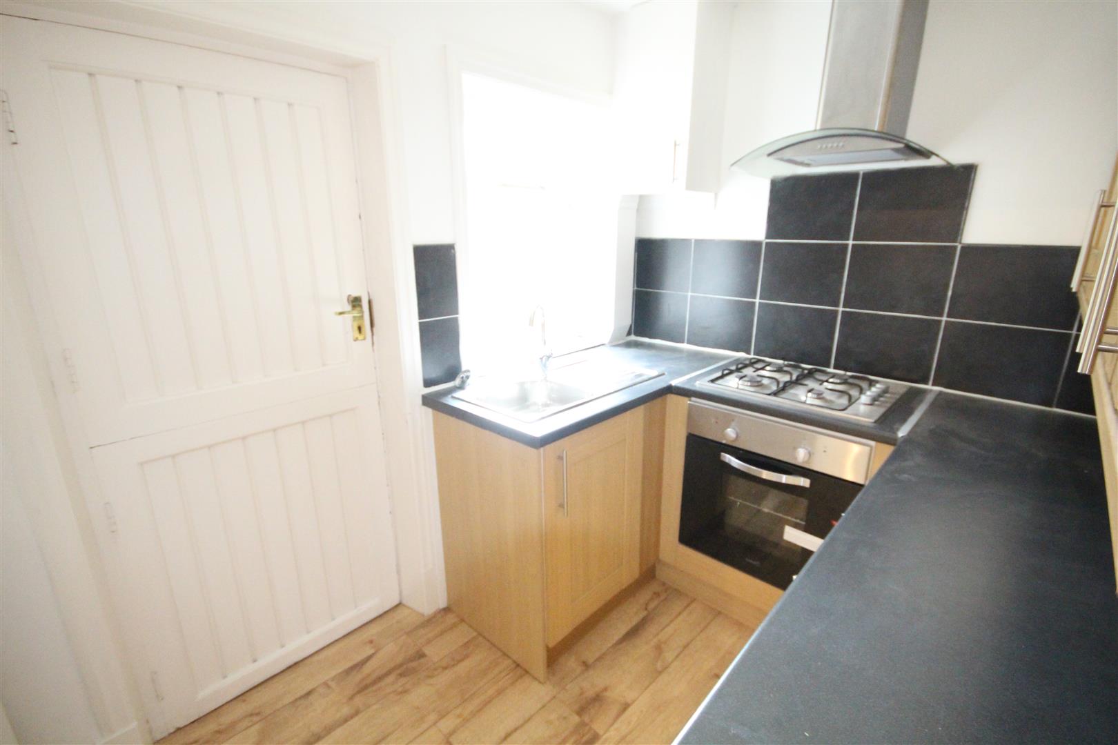 3 bedroom mid terrace house To Let in Barnoldswick - 2016-03-15 10.16.28.jpg